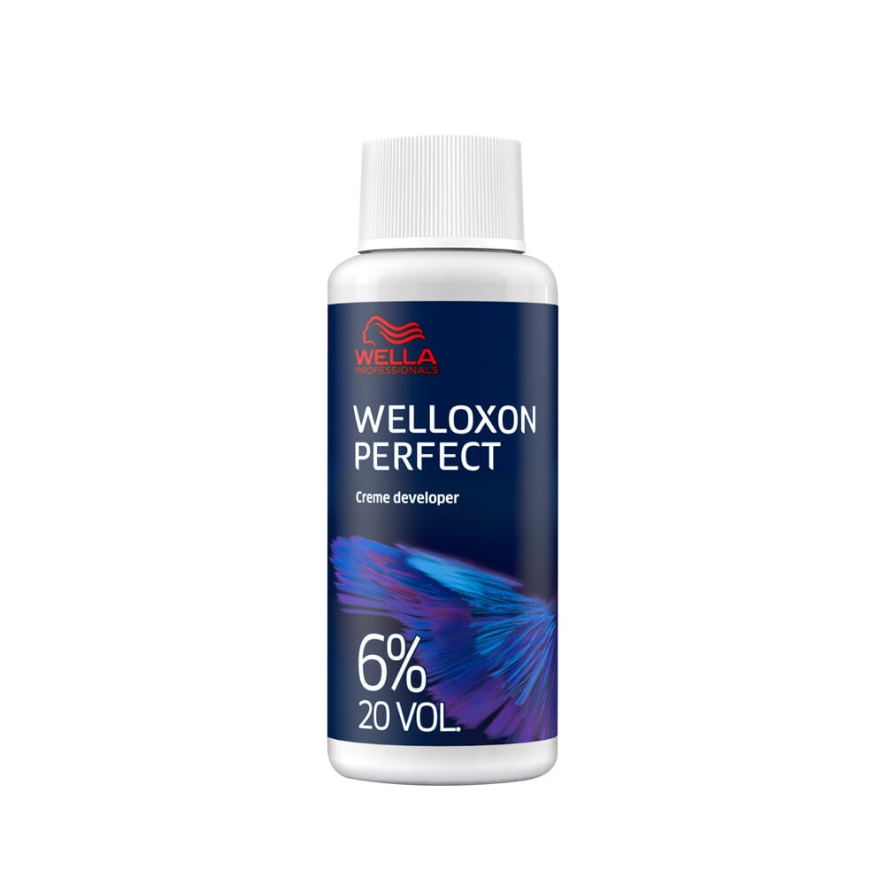 Wella Welloxon Perfect 6% 20 vol creme developer bottle for professional hair coloring