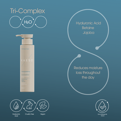 KAESO Tri-Complex Hyaluronic Acid Betaine Jojoba moisturizer bottle on a blue gradient background with product details and ingredient callouts.